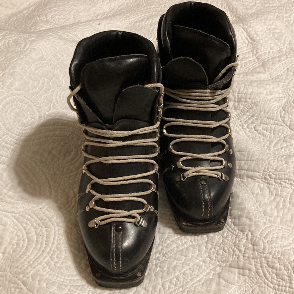 Garmont Garmont Garmont Vintage Garmont Leather Lace Up Telemark Ski Boo…